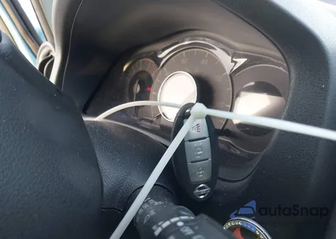 2015 Nissan Versa Note Sl z USA, uszkodzony, nr VIN 3N1CE2CP0FL397291